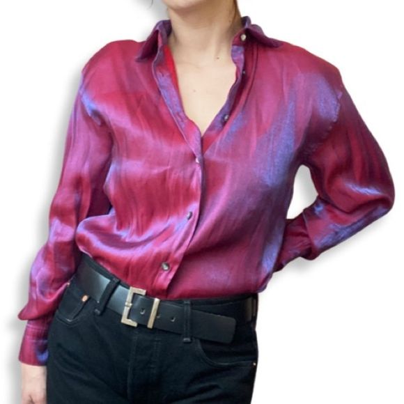 Karen Scott Tops - Y2K Karen Scott iridescent blouse